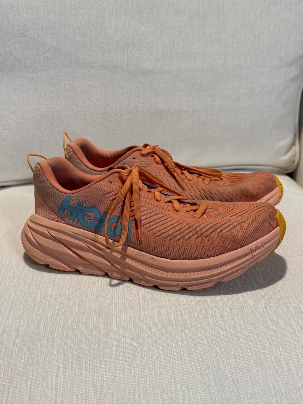 Hoka Rincon 3 Women's Running Sneakers size 8 - Picture 2 of 5